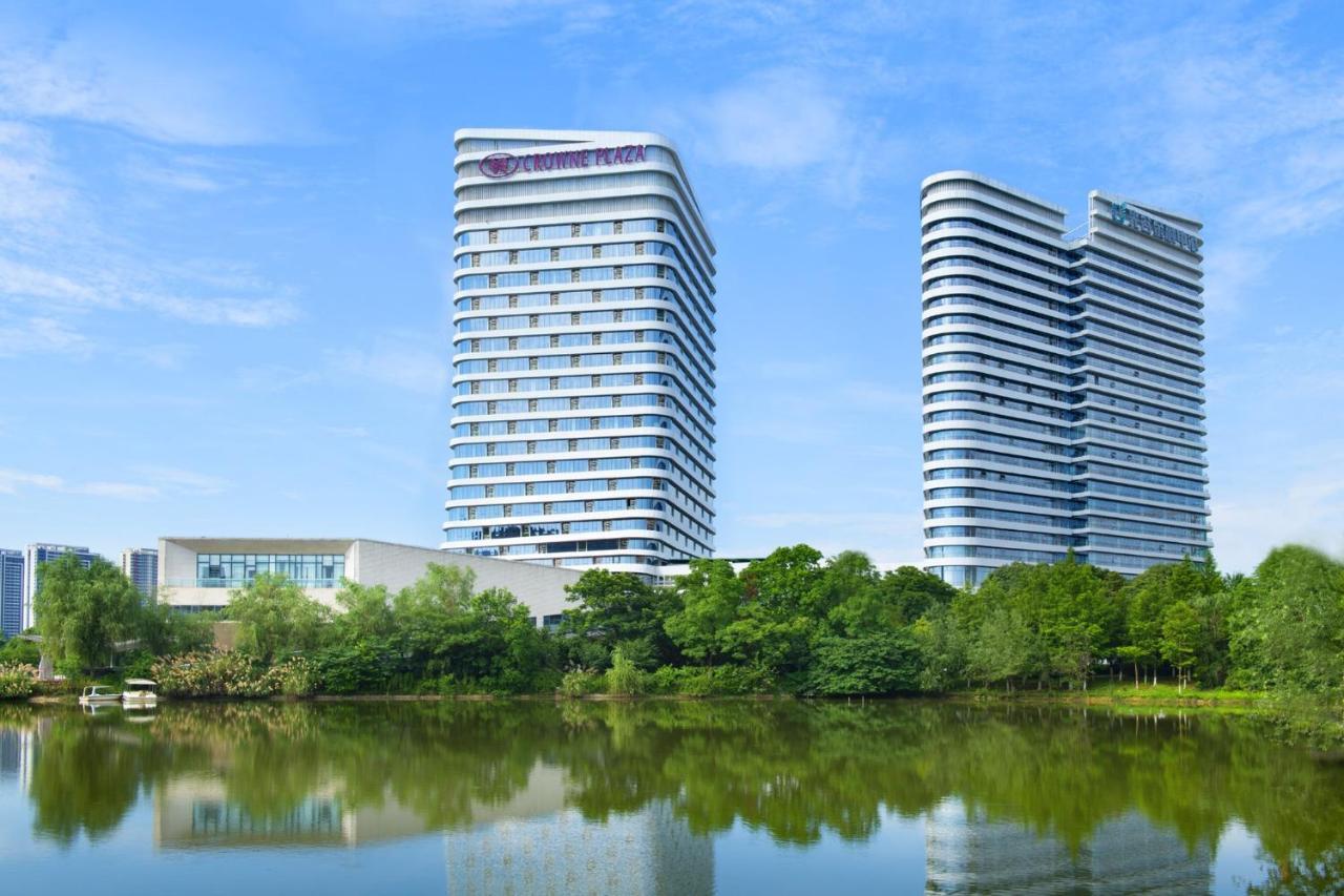 Crowne Plaza Wuhan Optics Valley By Ihg Exteriör bild