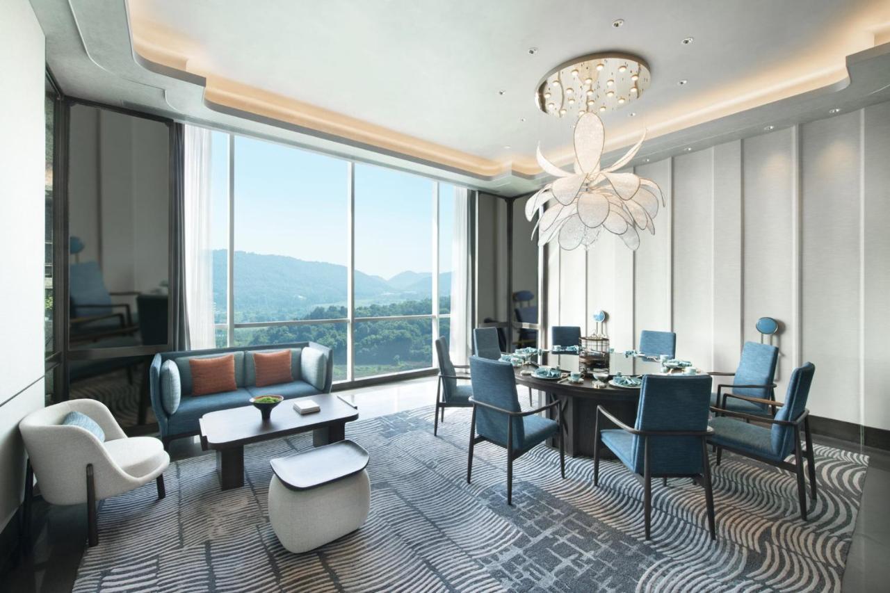 Crowne Plaza Wuhan Optics Valley By Ihg Exteriör bild