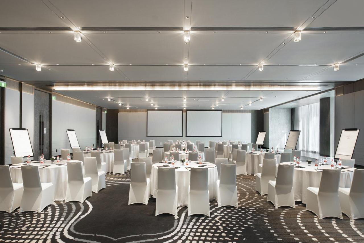 Crowne Plaza Wuhan Optics Valley By Ihg Exteriör bild
