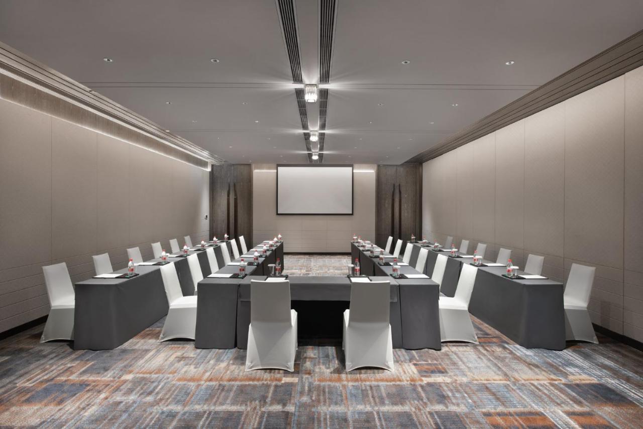 Crowne Plaza Wuhan Optics Valley By Ihg Exteriör bild