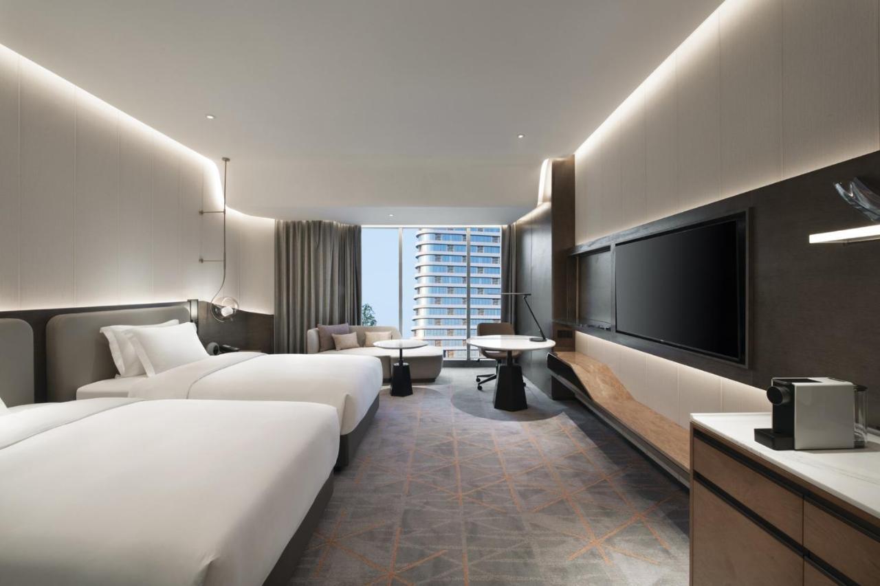 Crowne Plaza Wuhan Optics Valley By Ihg Exteriör bild